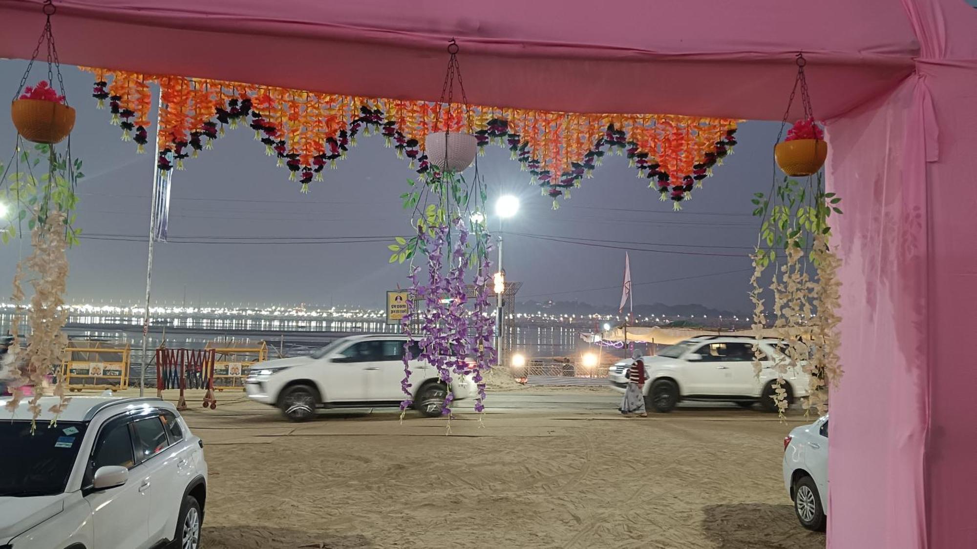 Mahakumbh Luxury Cottage Allāhābād Junction Zewnętrze zdjęcie