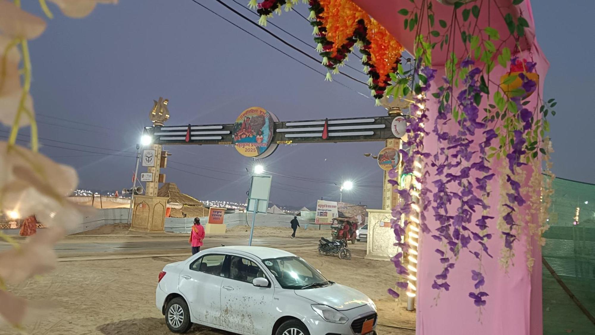 Mahakumbh Luxury Cottage Allāhābād Junction Zewnętrze zdjęcie