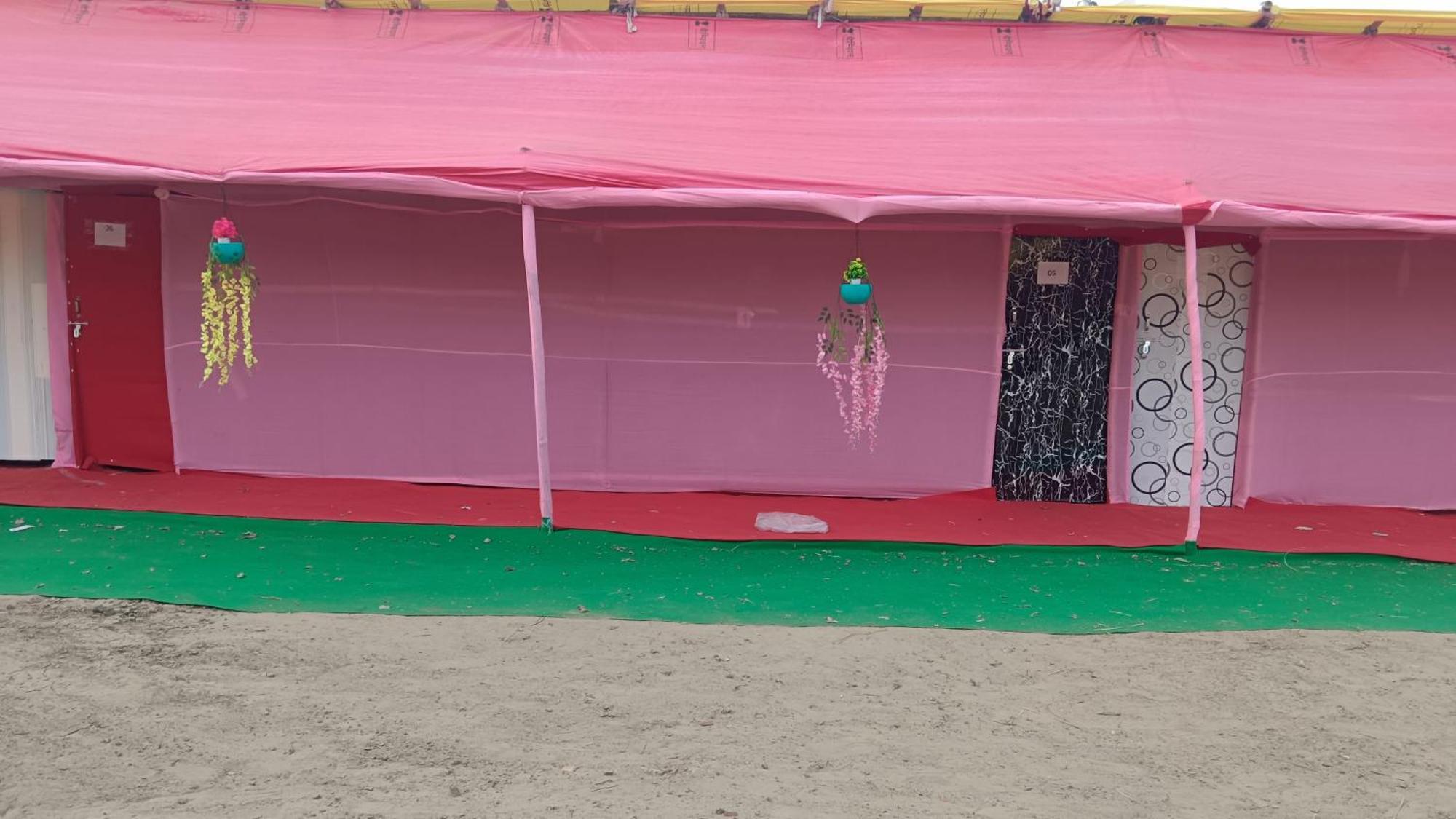 Mahakumbh Luxury Cottage Allāhābād Junction Zewnętrze zdjęcie